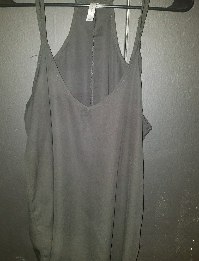 *~Satin Black Sleeveless Top XL~*